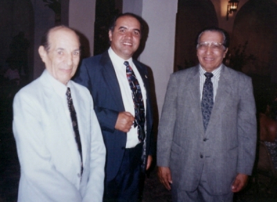Narciso y Guillermo Figueroa con Luciano Quiñones
